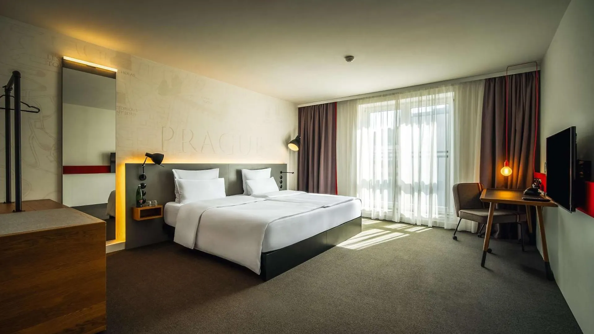 **** Otel Pentahotel Prag Çek Cumhuriyeti