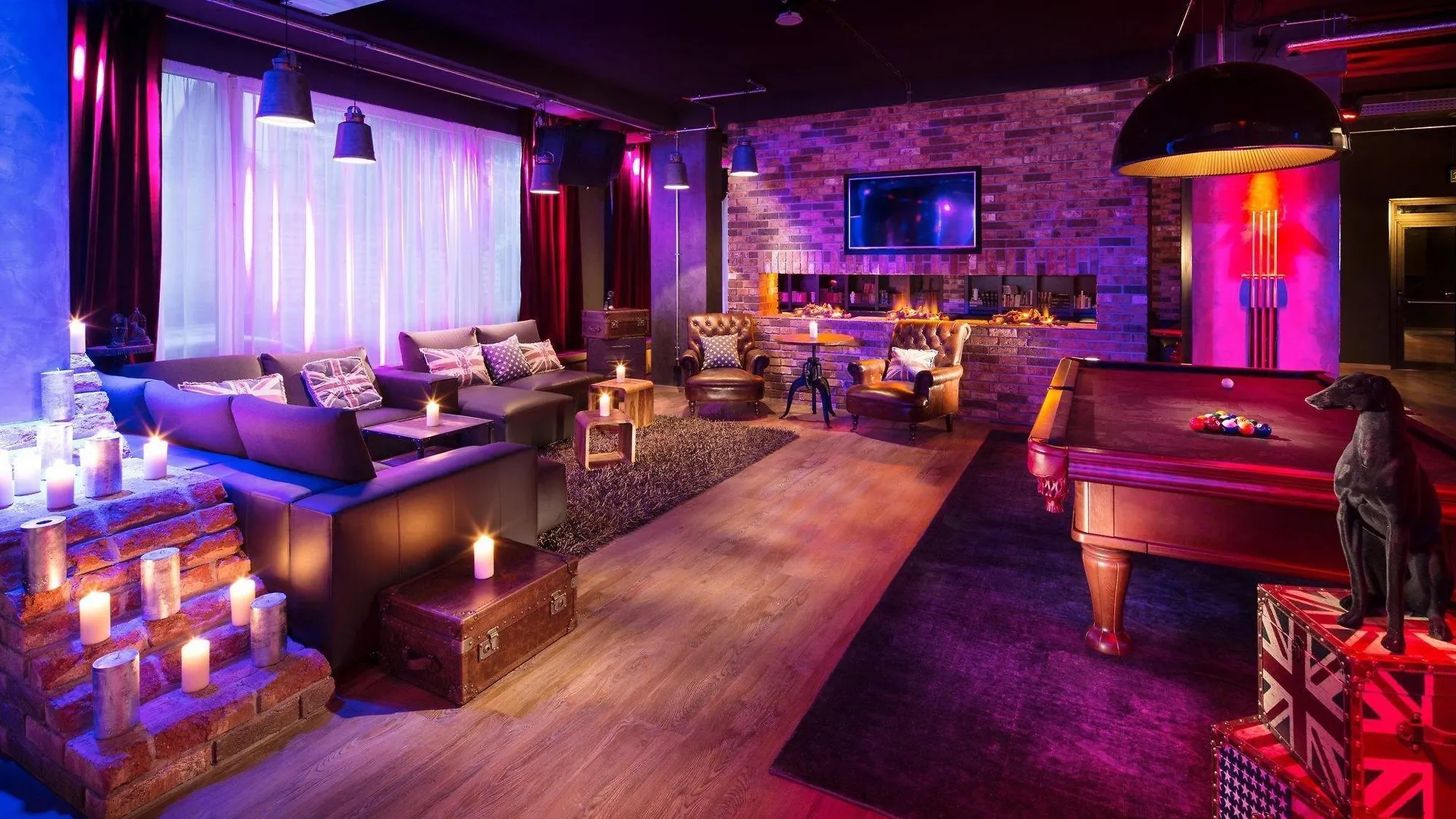 **** Otel Pentahotel Prag Çek Cumhuriyeti